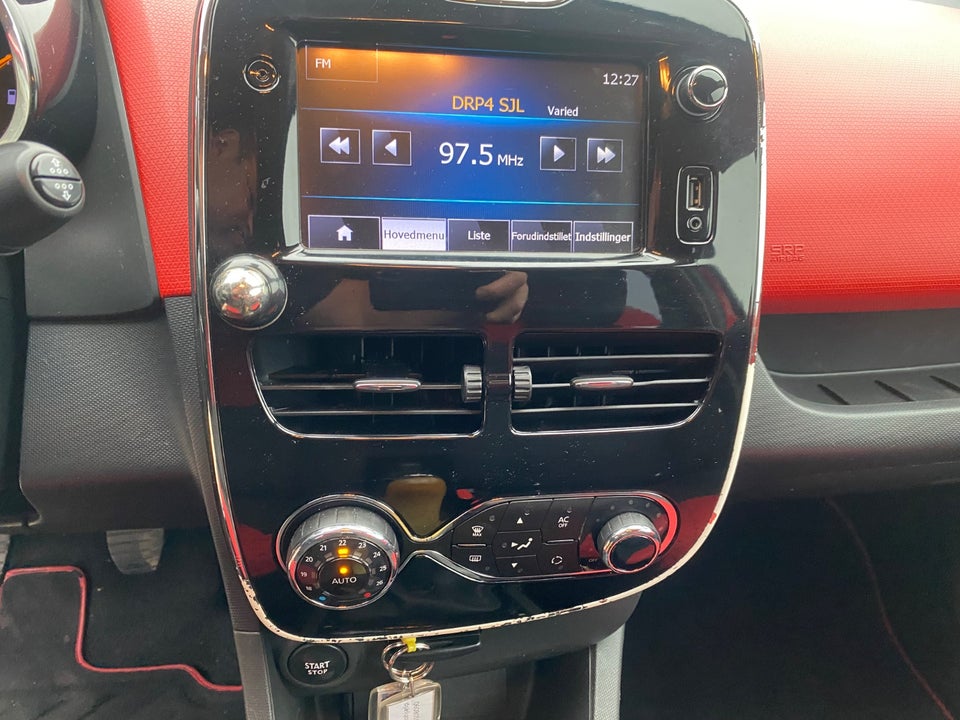 Renault Clio IV 0,9 TCe 90 Expression 5d