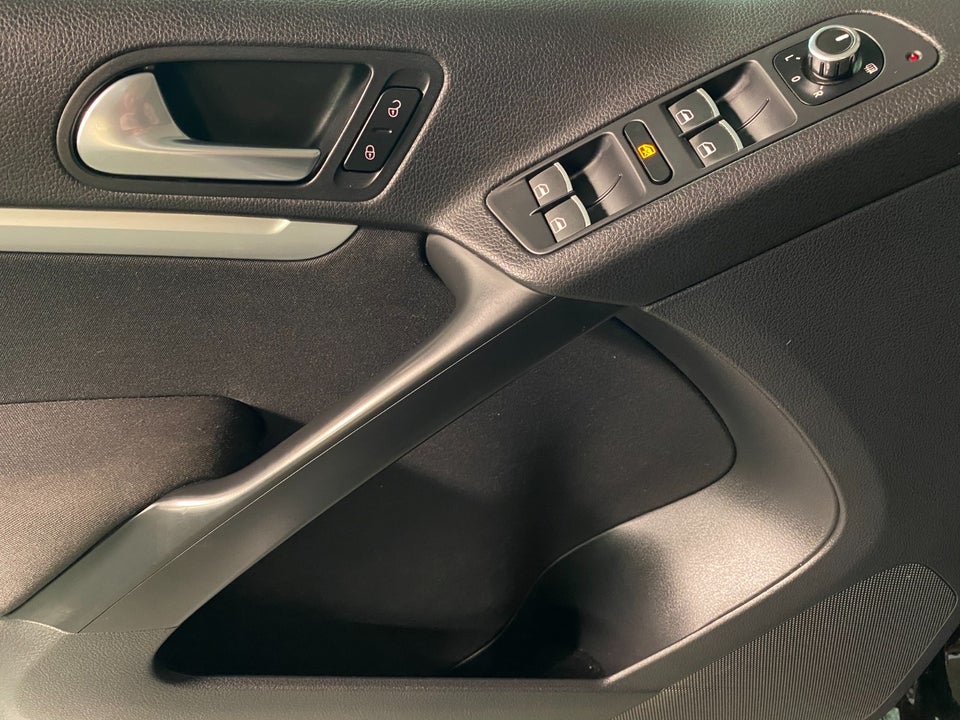 VW Tiguan 2,0 TDi 140 Sport & Style DSG 4Motion 5d