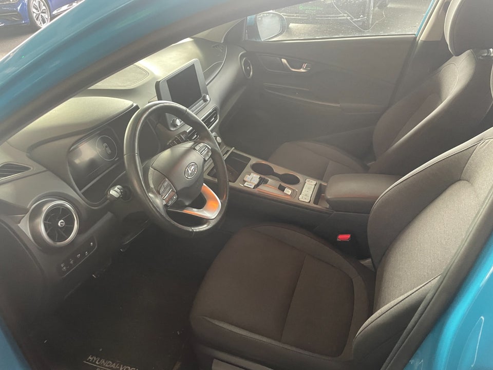 Hyundai Kona 39 EV Select 5d