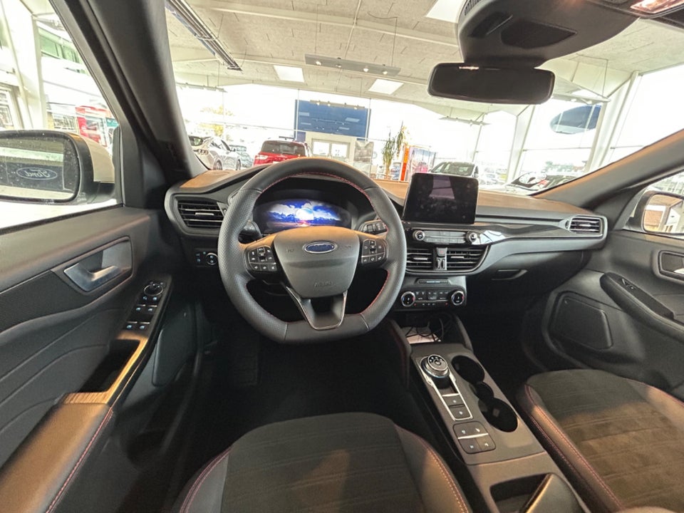 Ford Kuga 2,5 PHEV ST-Line X CVT 5d