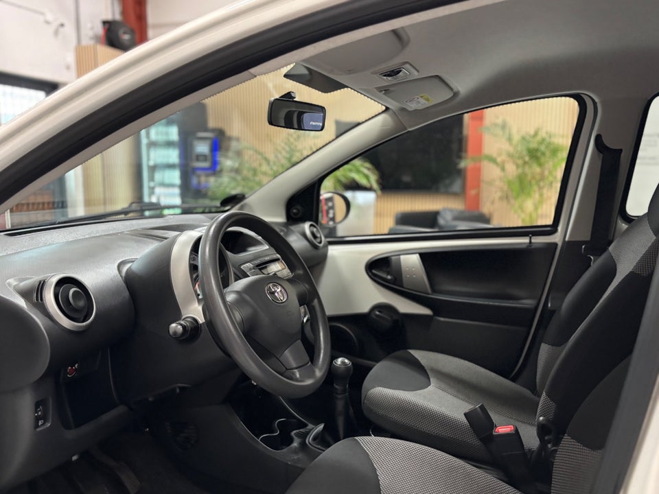Toyota Aygo 1,0 VVT-i T2 Air 5d