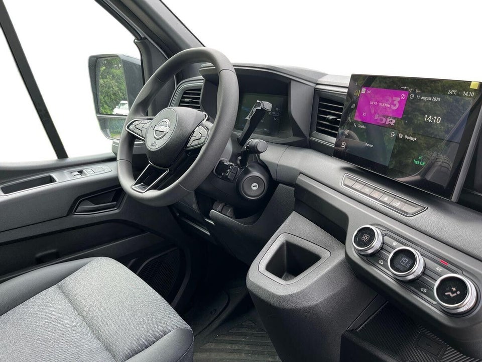 Nissan Interstar 87 L2H2 Tekna