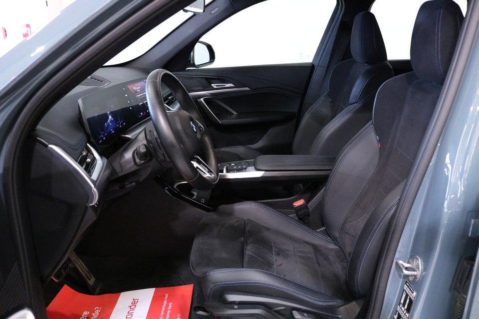 BMW iX1 eDrive20 M-Sport 5d