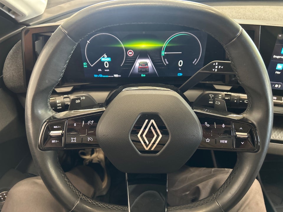 Renault Megane E-Tech 60 Equilibre 5d