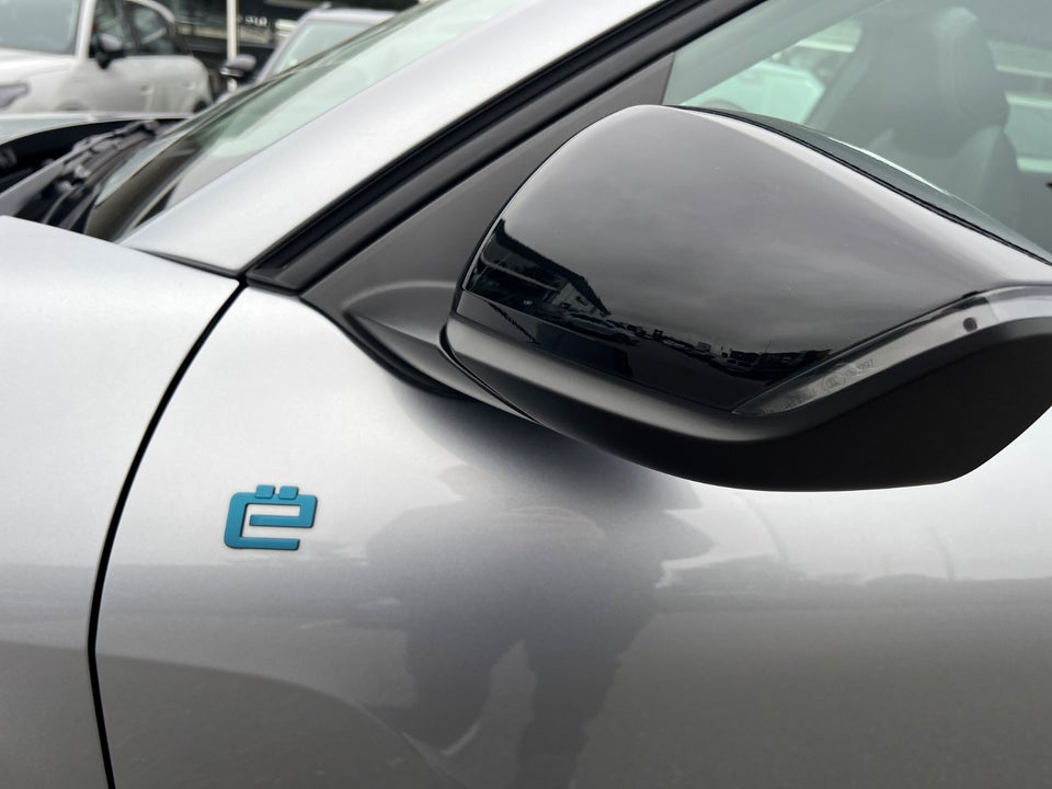Citroën ë-C4 X 50 Shine 4d