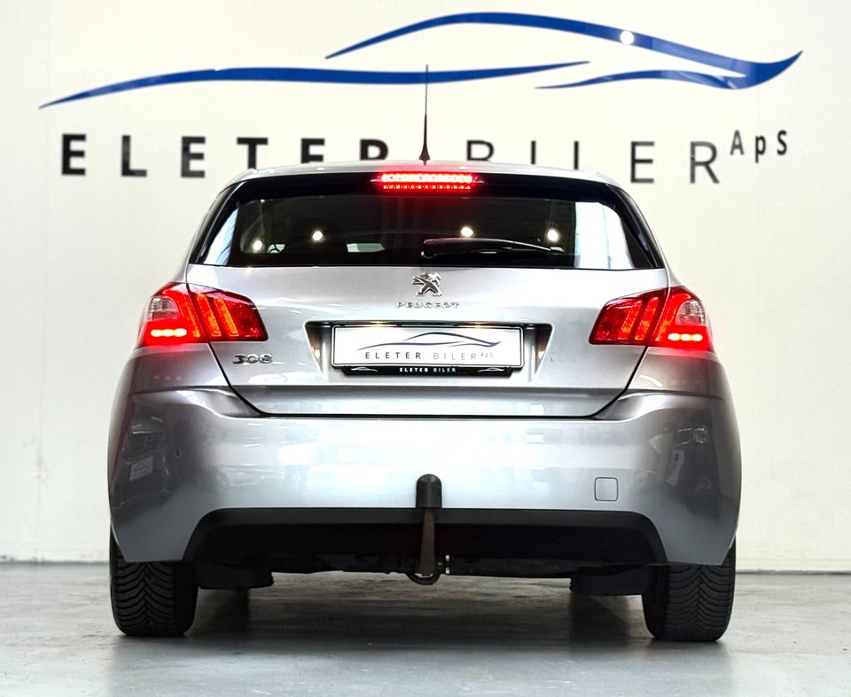 Peugeot 308 1,6 e-HDi 116 Active 5d