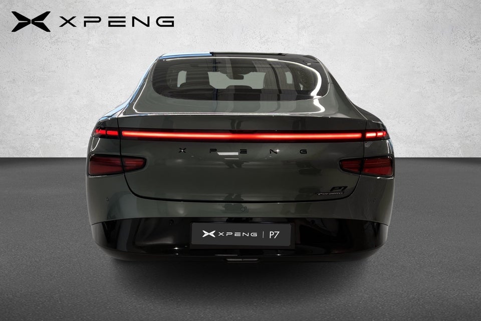 Xpeng P7 Wing Edition 4d