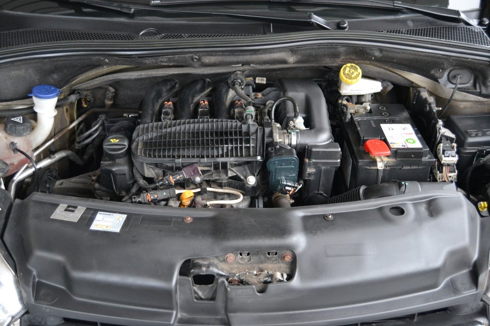 Peugeot 208 1,2 VTi 82 Active 5d