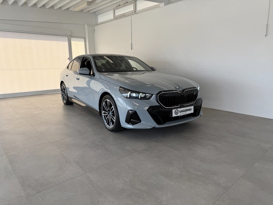 BMW i5 eDrive40 M-Sport Pro 4d