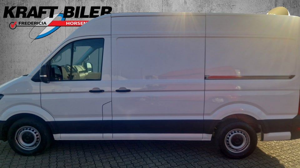 VW Crafter 35 2,0 TDi 177 Kassevogn L3H2 aut.