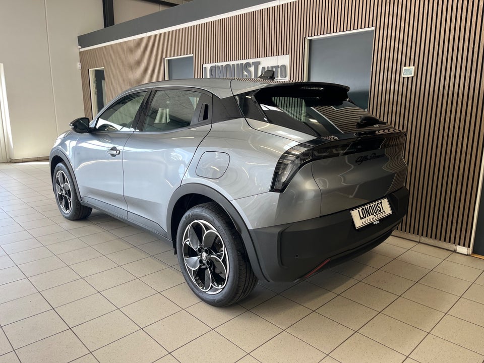 Alfa Romeo Junior Elettrica Core 5d