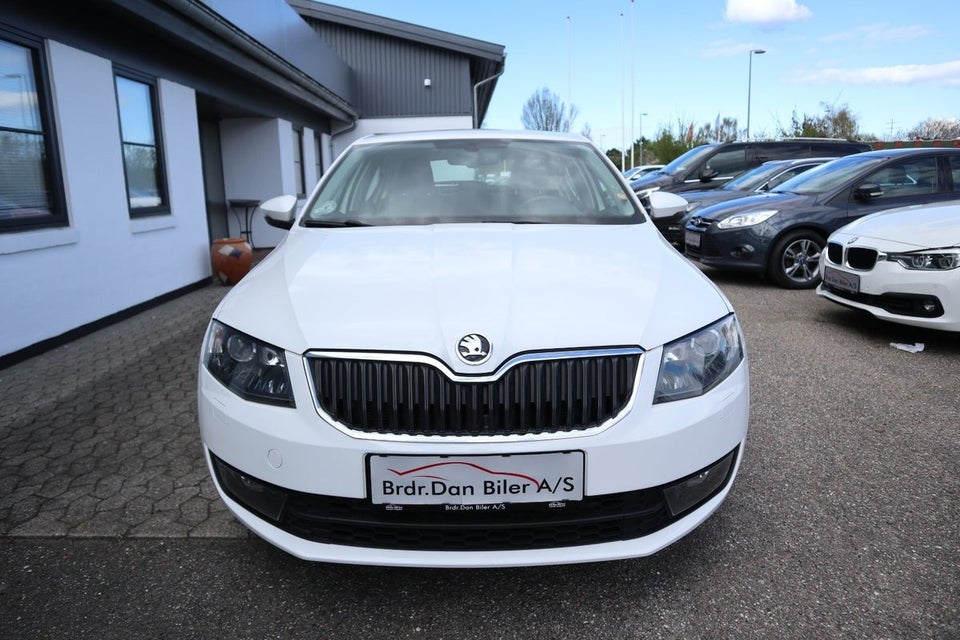 Skoda Octavia 1,8 TSi 180 Elegance 5d