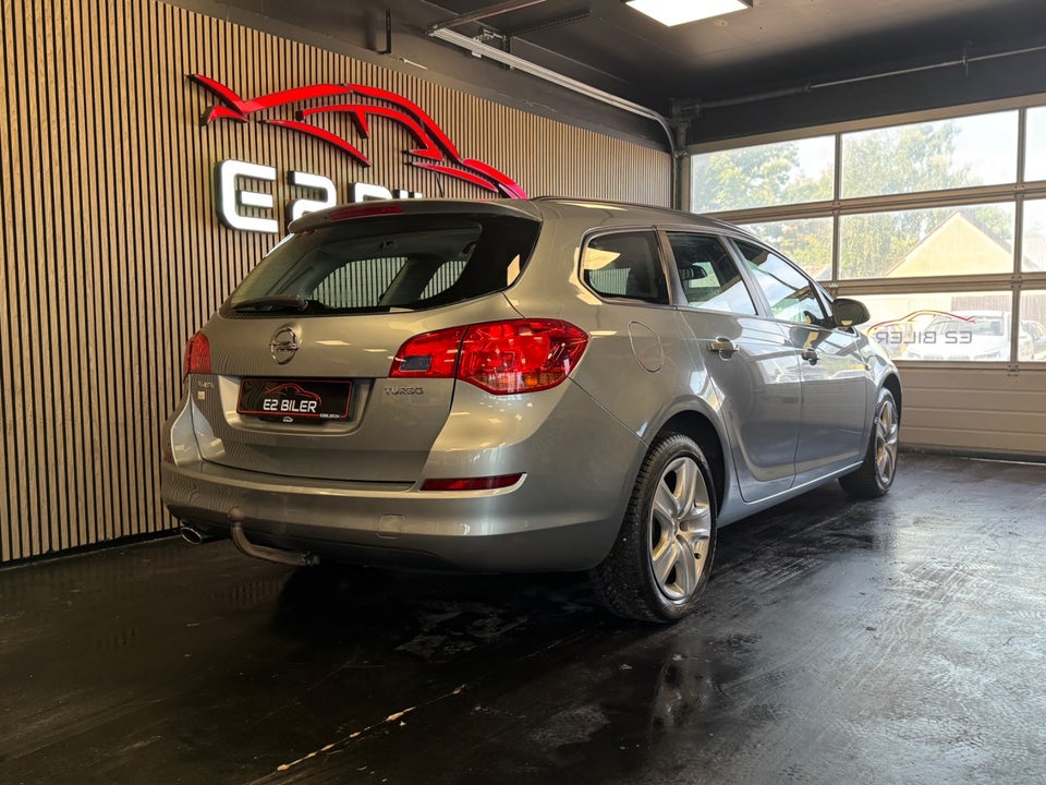 Opel Astra 1,4 T 140 Enjoy Sports Tourer 5d