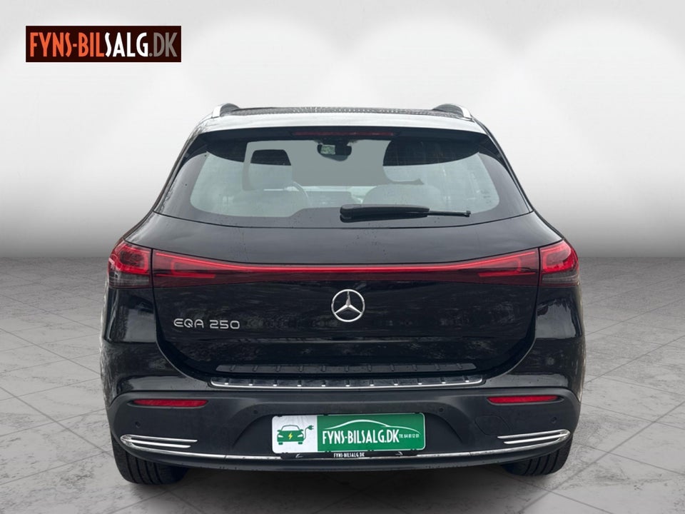 Mercedes EQA250 Progressive 5d
