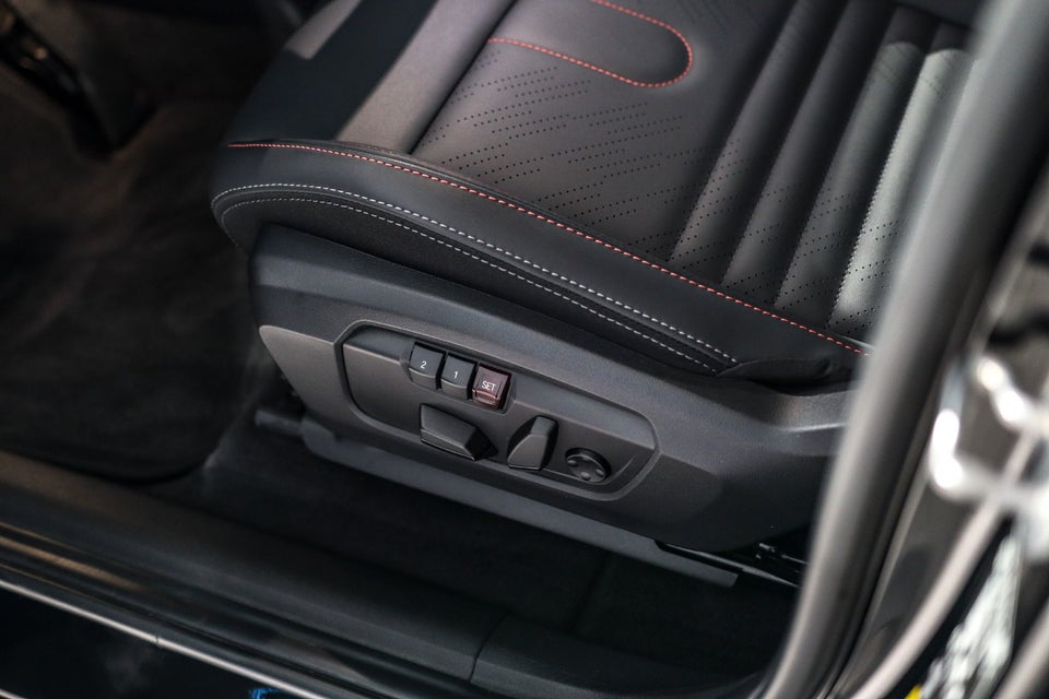 MINI Countryman SE JCW Trim XL ALL4 5d