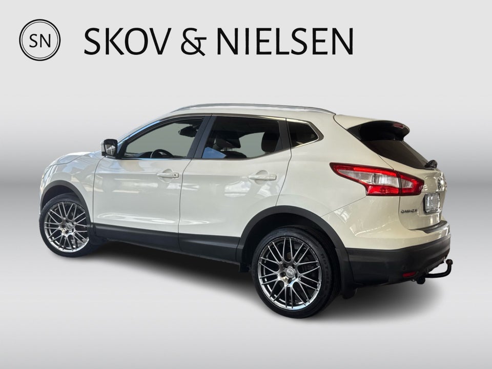 Nissan Qashqai 1,2 Dig-T 115 Tekna 5d