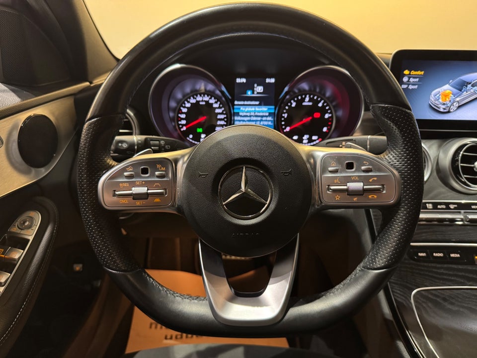 Mercedes C220 d 2,0 AMG Line stc. aut. 5d