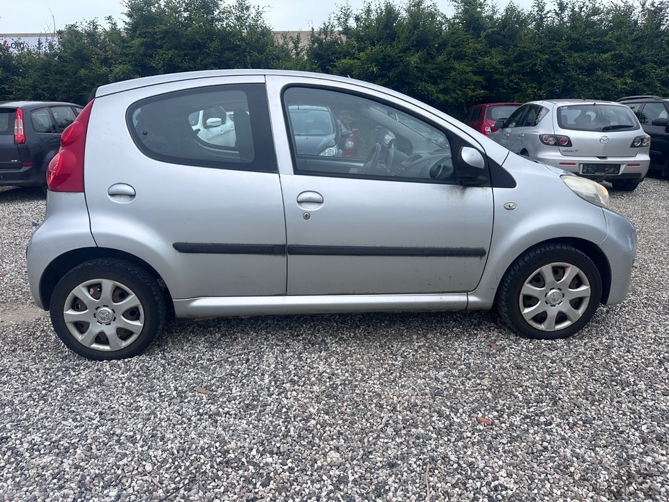 Peugeot 107 1,0 Comfort 5d