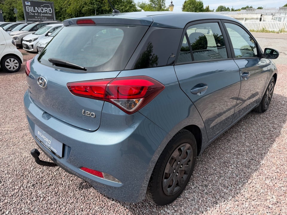 Hyundai i20 1,25 Fresh 5d