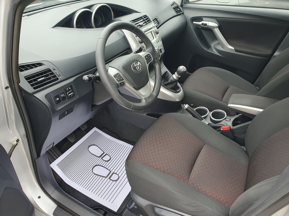 Toyota Verso 1,8 TX 7prs 5d