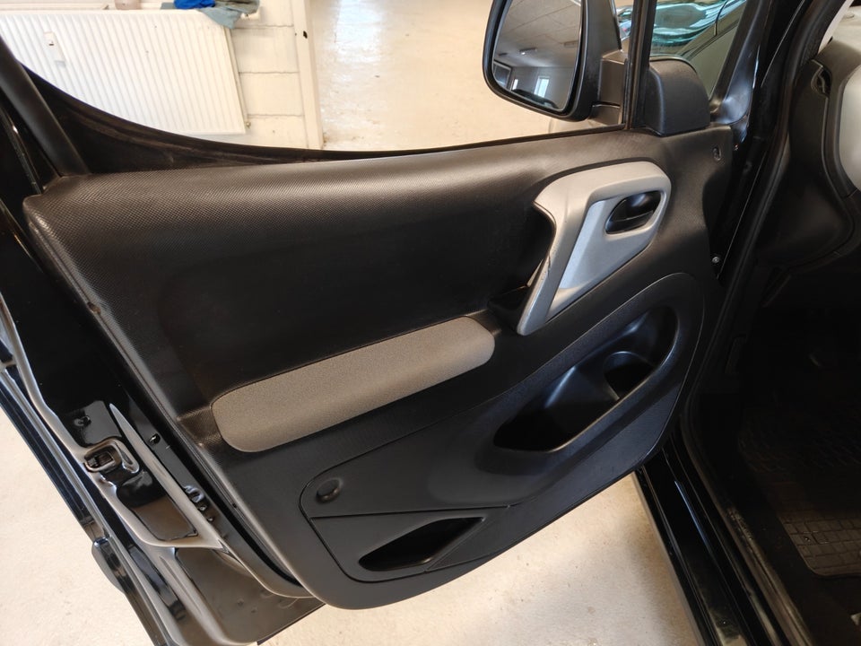 Citroën Berlingo 1,6 BlueHDi 100 Feel 5d