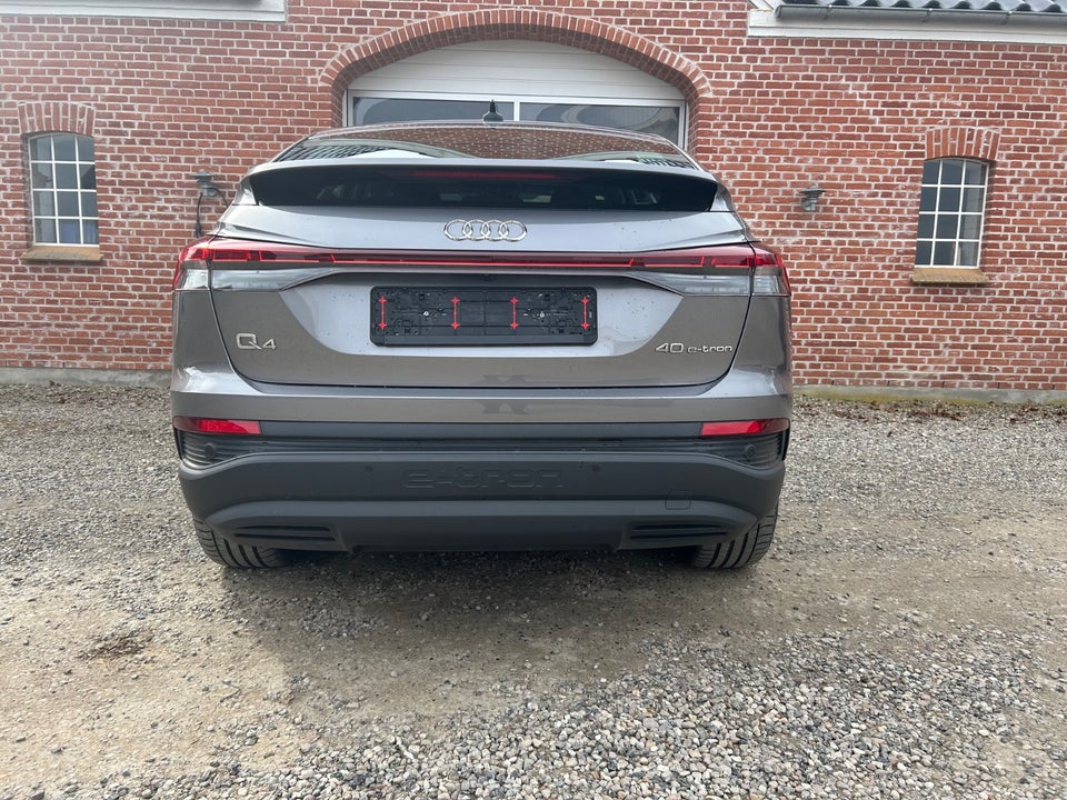 Audi Q4 e-tron 40 Advanced Sportback 5d