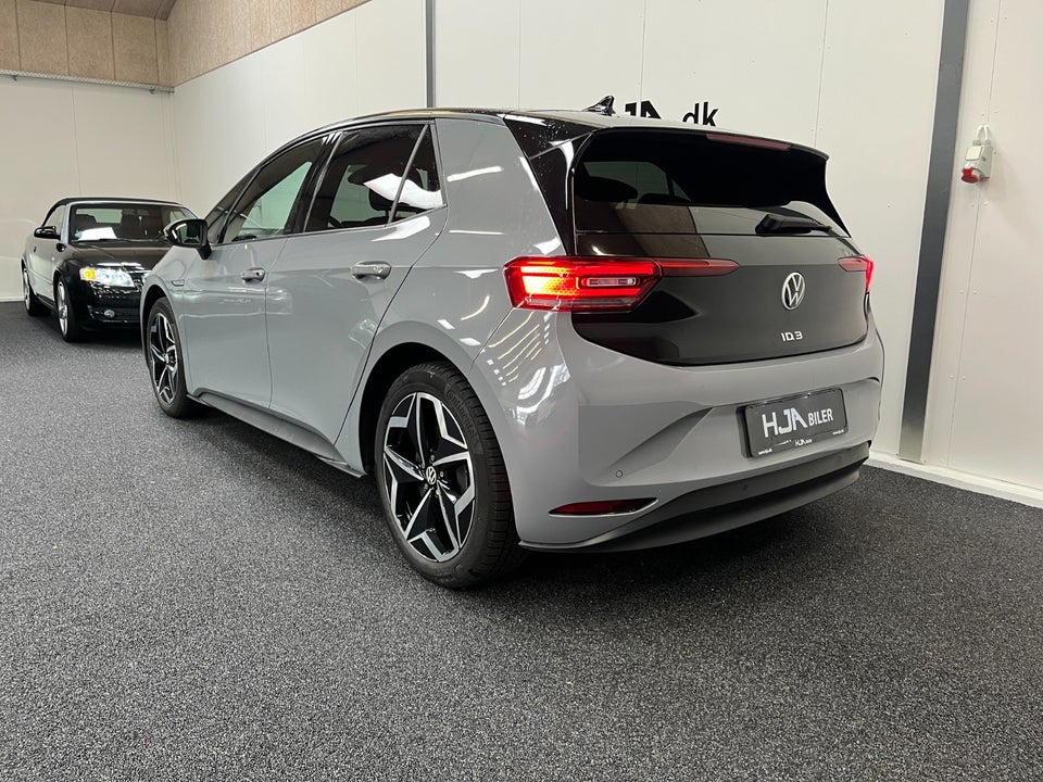 VW ID.3 58 Family 5d