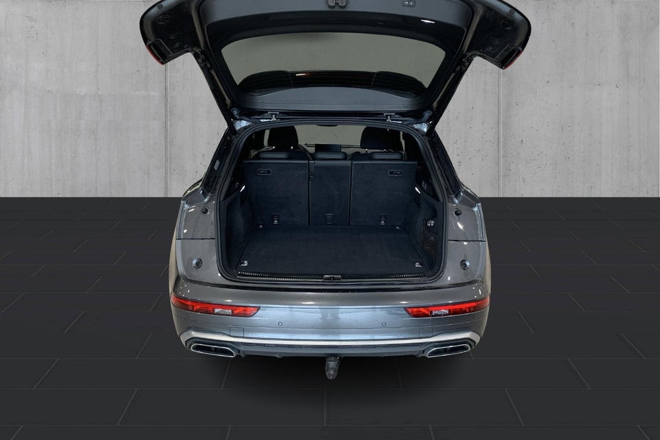 Audi Q5 50 TFSi e S-line quattro S-tr. 5d