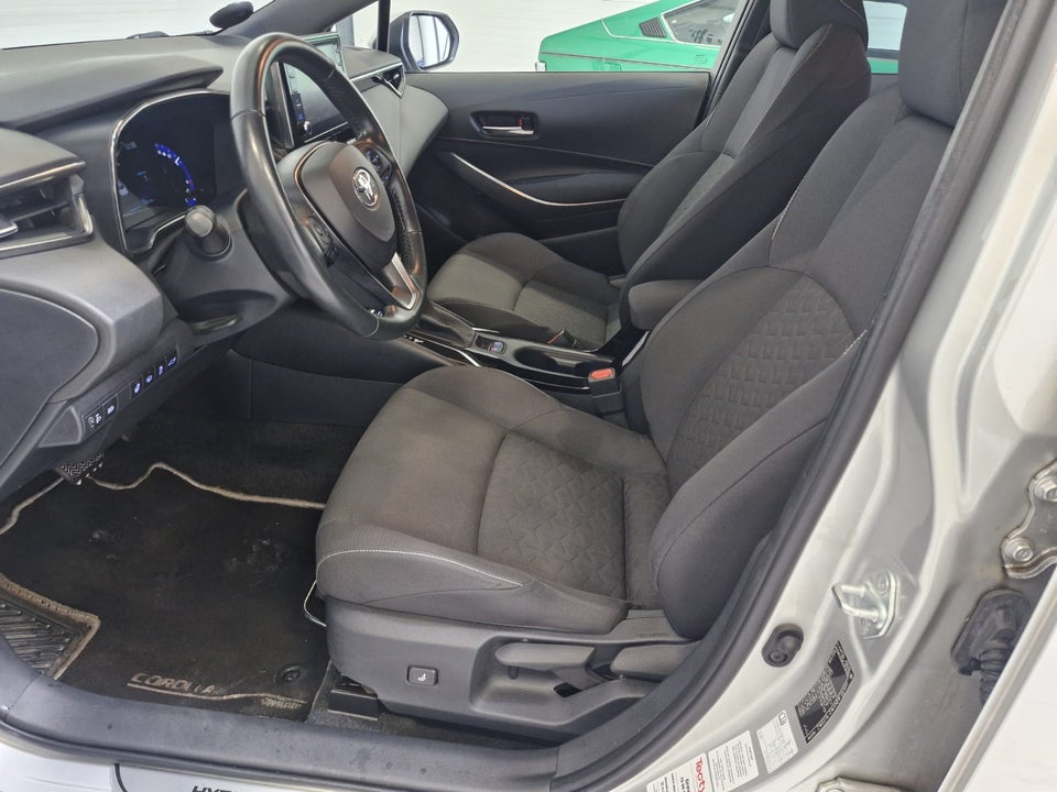 Toyota Corolla 1,8 Hybrid H3 Smart Touring Sports MDS 5d