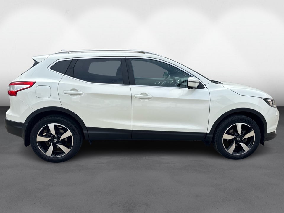 Nissan Qashqai 1,2 Dig-T 115 Acenta 5d