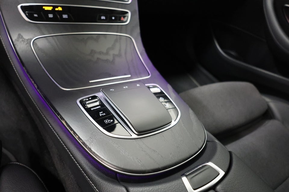 Mercedes E300 e 2,0 Advantage stc. aut. 5d