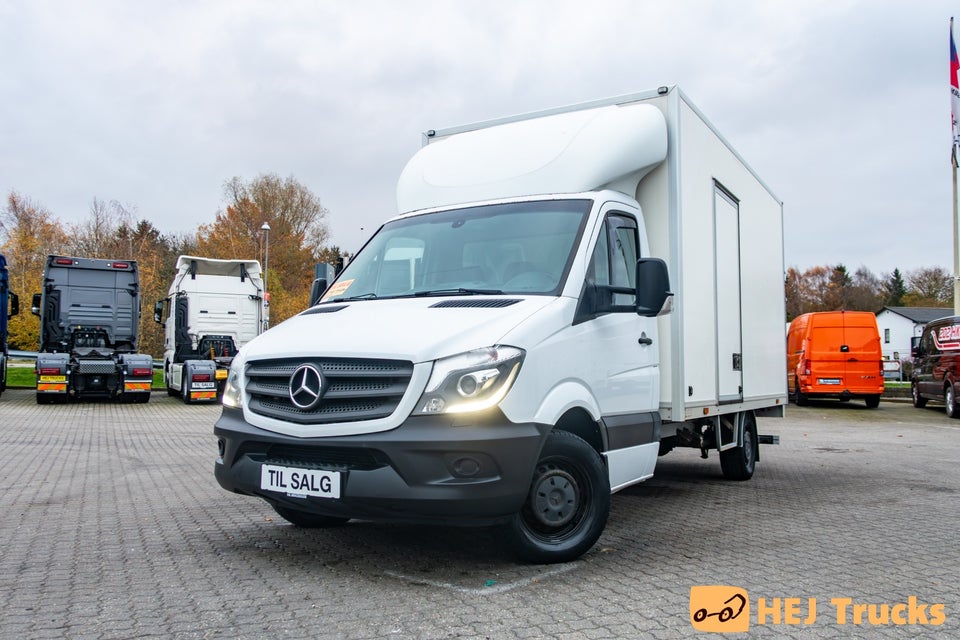 Mercedes Sprinter 319 3,0 CDi Alukasse m/lift 2d