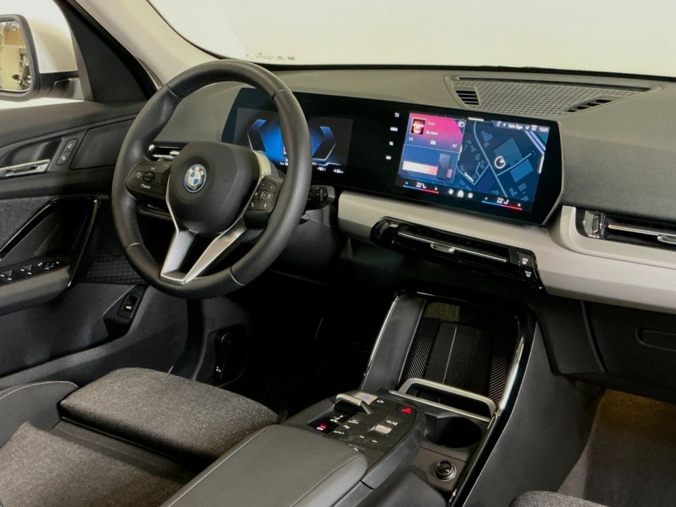 BMW iX1 eDrive20 5d