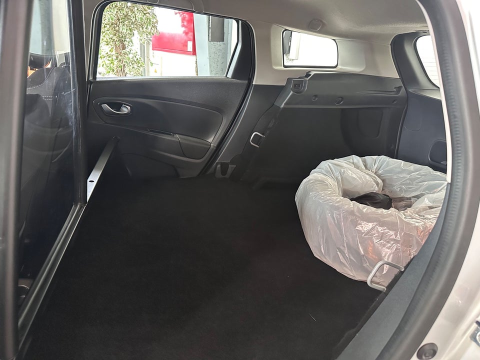 Renault Clio IV 0,9 TCe 90 Zen Sport Tourer Van 5d