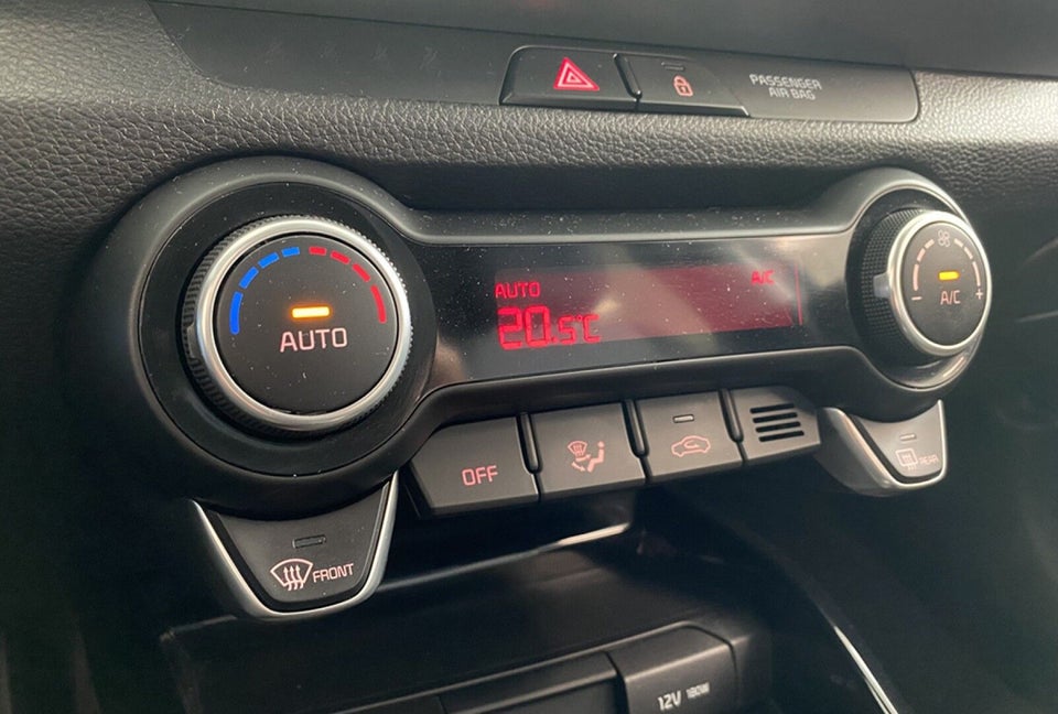 Kia Stonic 1,0 T-GDi mHEV Prestige Upgrade iMT 5d