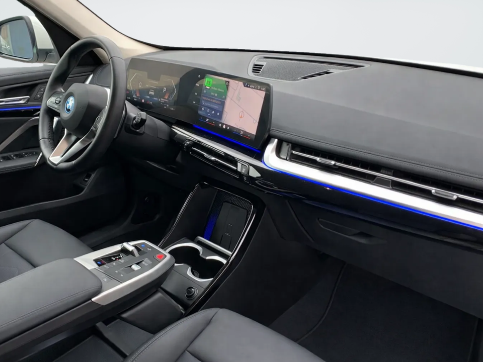 BMW iX1 eDrive20 X-Line 5d