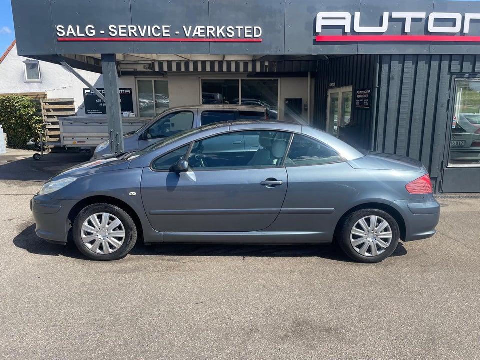 Peugeot 307 2,0 16V CC 2d