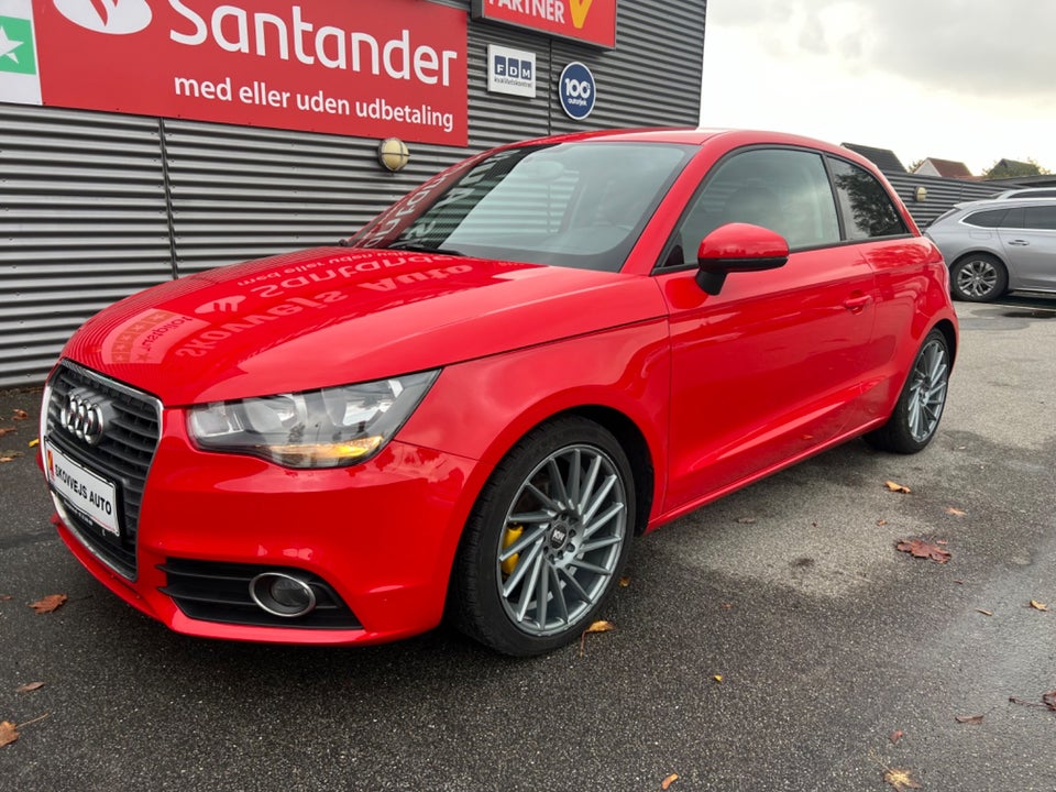 Audi A1 1,2 TFSi 86 Attraction 3d