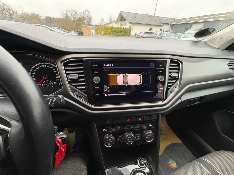 VW T-Roc 1,0 TSi 115 Style 5d