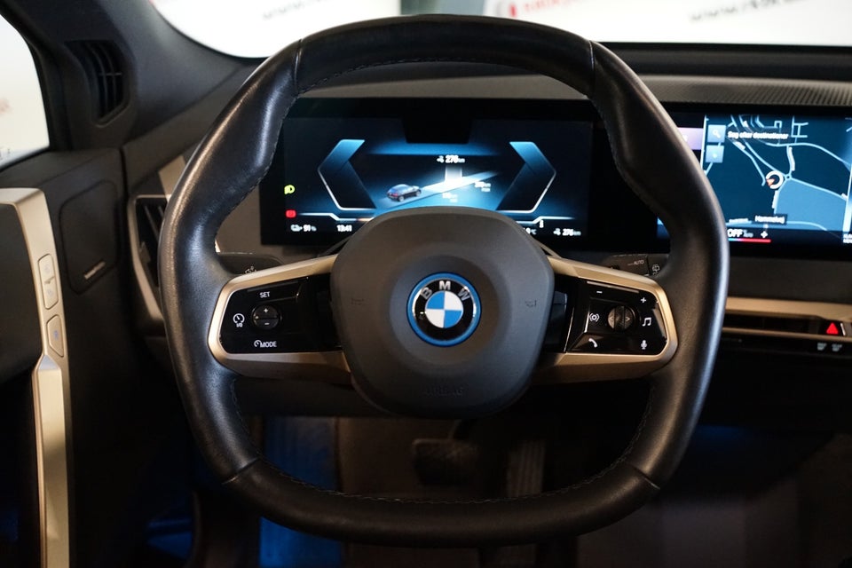 BMW iX xDrive40 Fully Charged Sport 5d