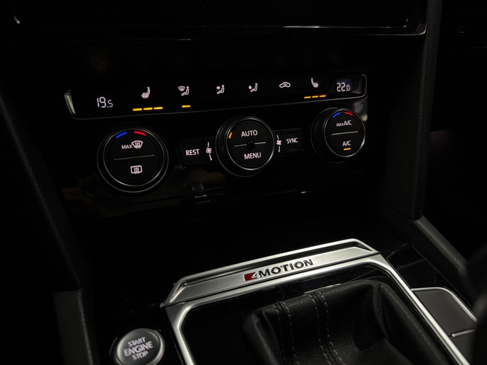 VW Arteon 2,0 TSi 280 R-line DSG 4Motion 4d