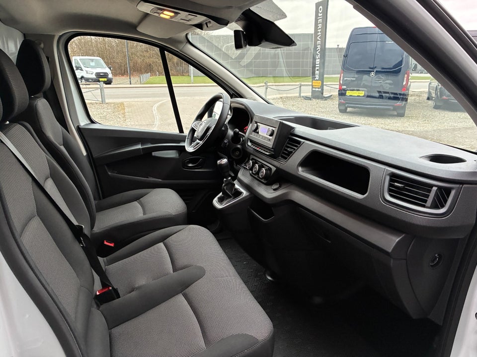 Renault Trafic 2,0 dCi 130 L2H1 Tekno