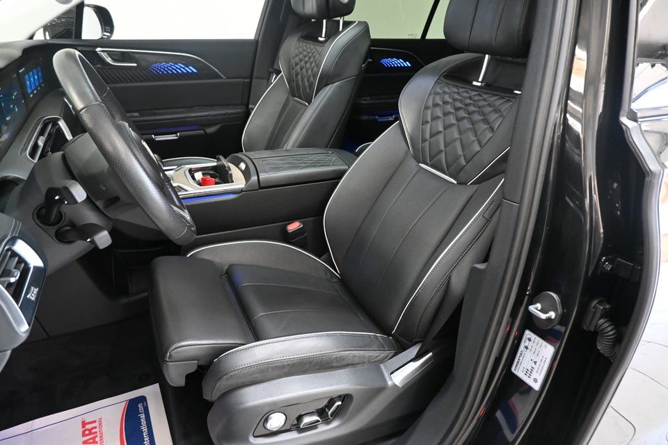 Hongqi E-HS9 99 Exclusive 5d