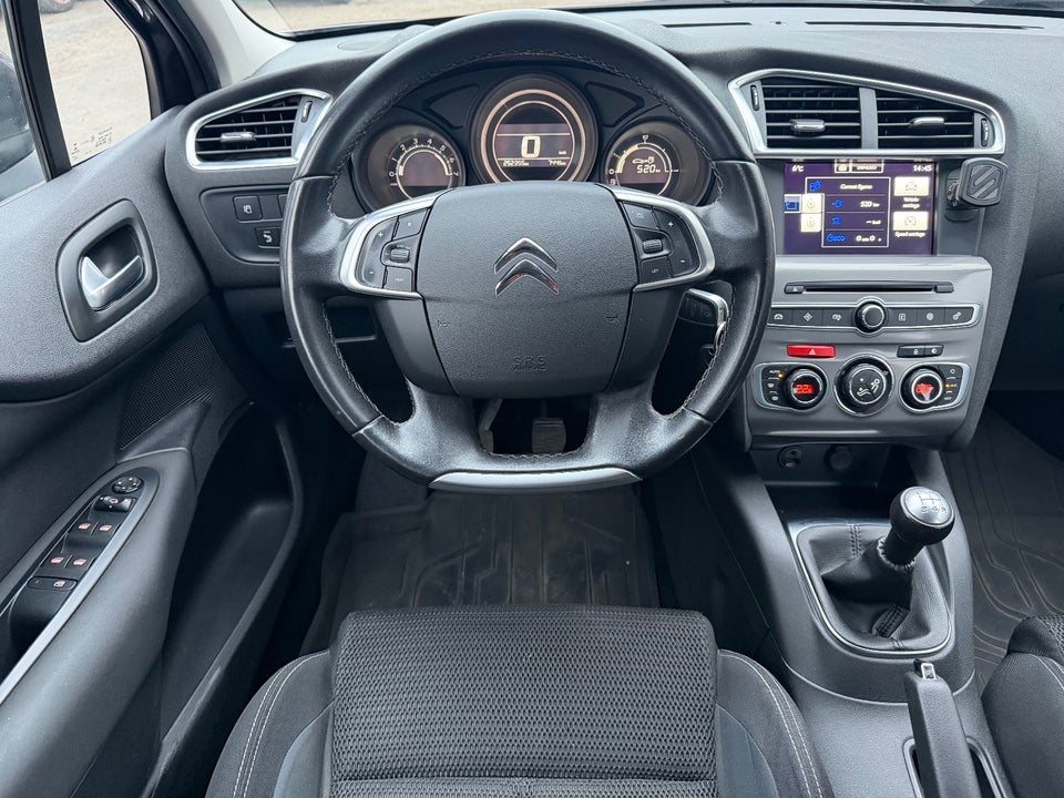 Citroën C4 1,6 BlueHDi 100 Feel 5d