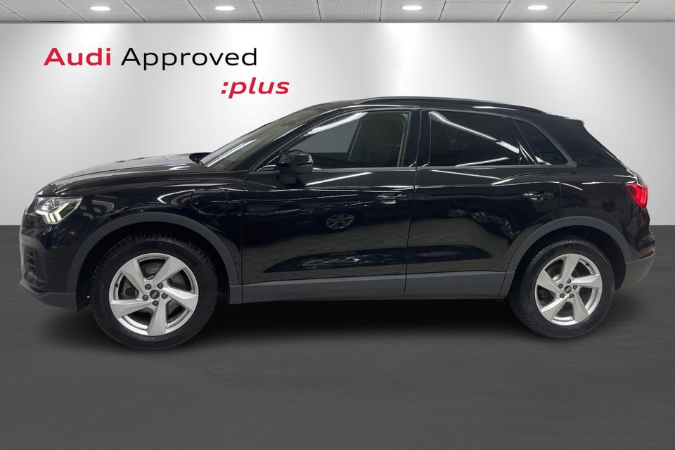 Audi Q3 45 TFSi e Attitude plus S-tr. 5d