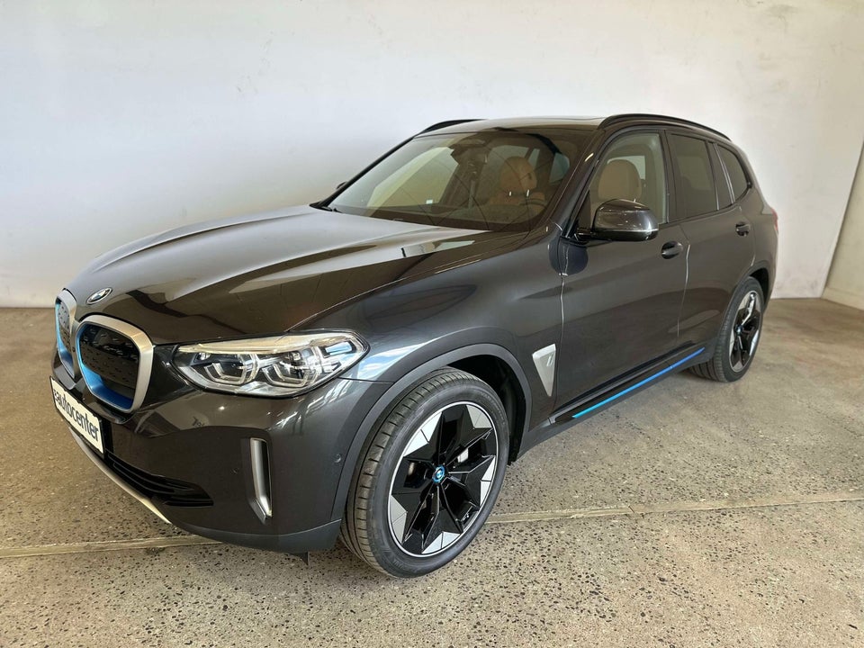 BMW iX3 Charged Impressive 5d