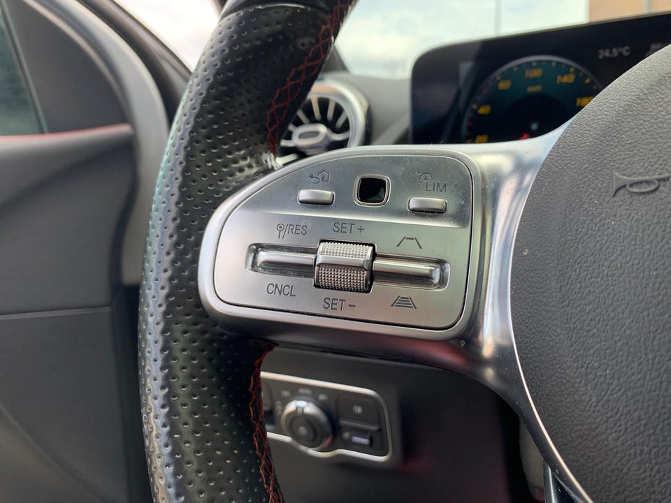 Mercedes GLA250 e 1,3 AMG Line aut. 5d