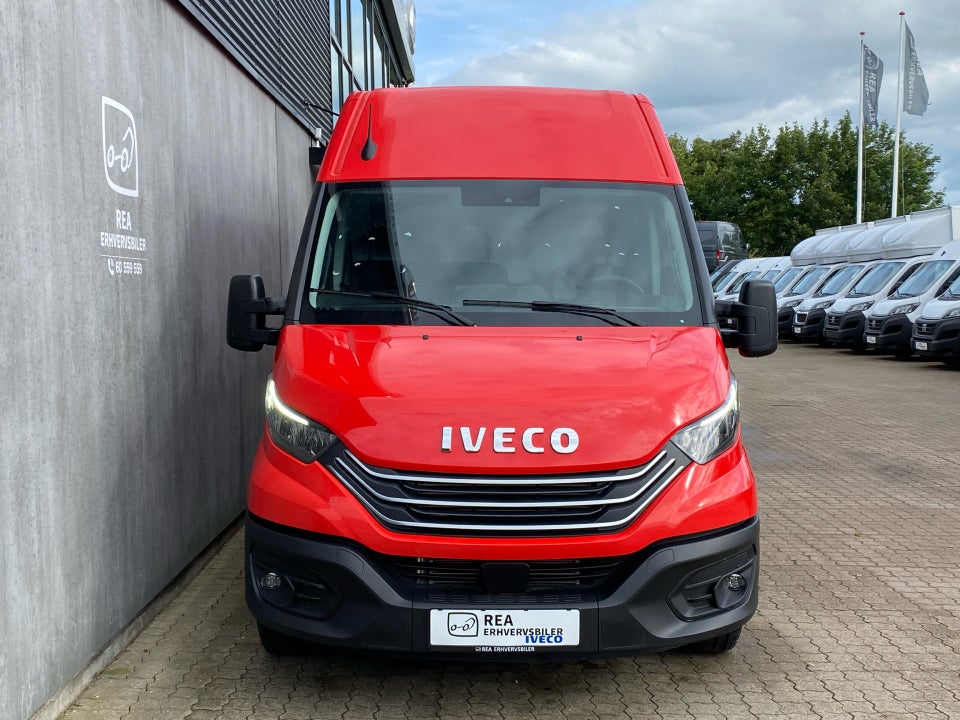 Iveco Daily 3,0 35S18 12m³ Van AG8