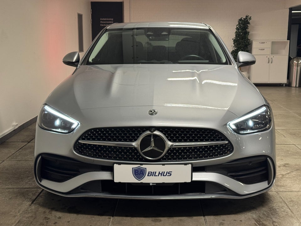 Mercedes C220 d 2,0 AMG Line aut. 4d