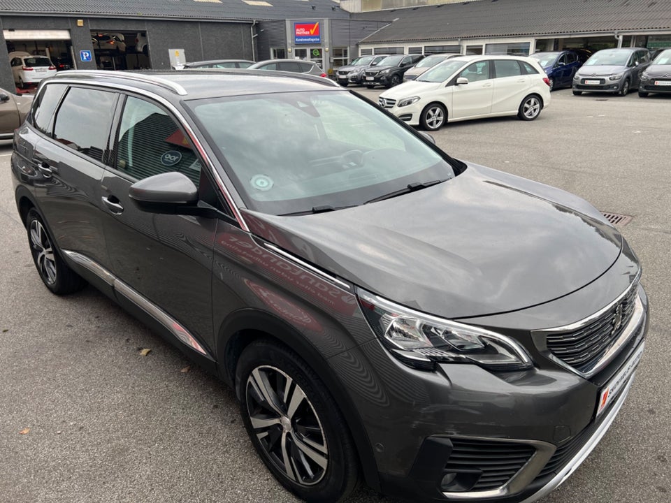 Peugeot 5008 1,6 BlueHDi 120 Allure EAT6 7prs 5d